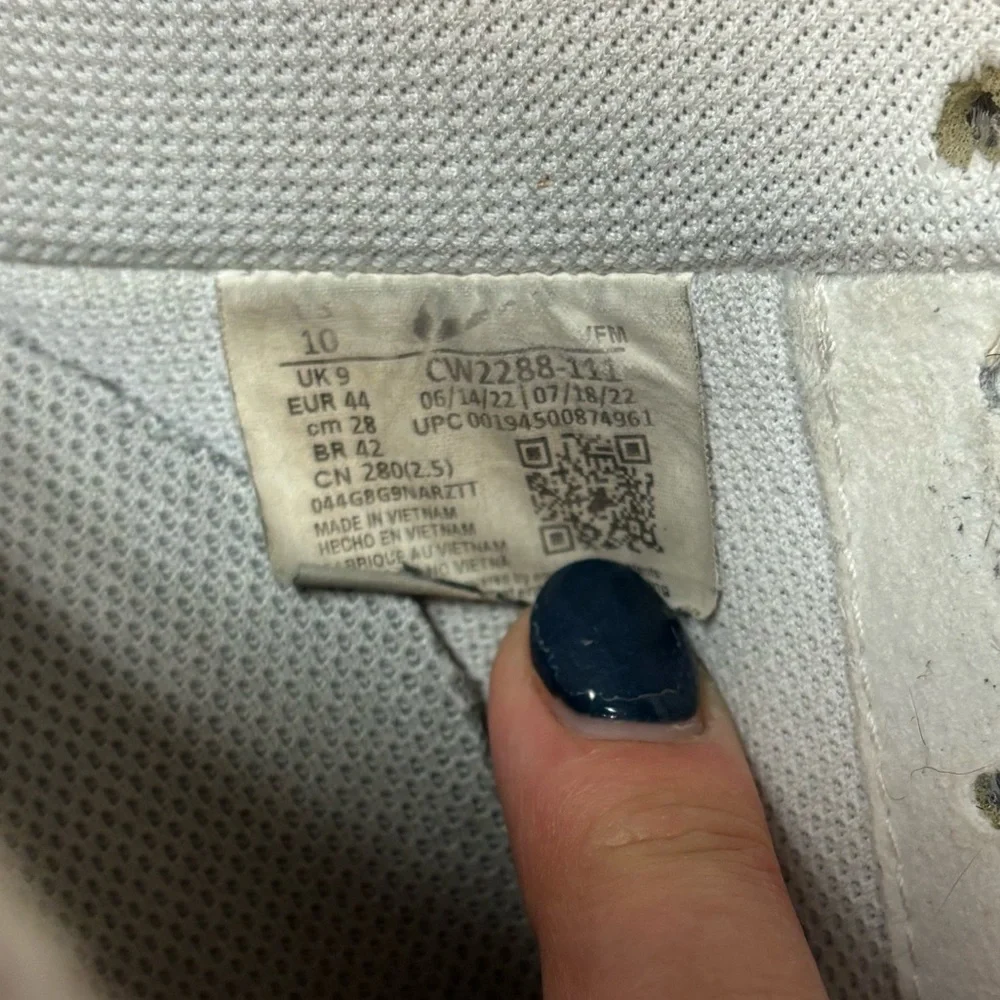 Nike | Air Force Ones 1 '07 Low Leather WhiteCW2288-111 Sneakers Shoes, Size 10